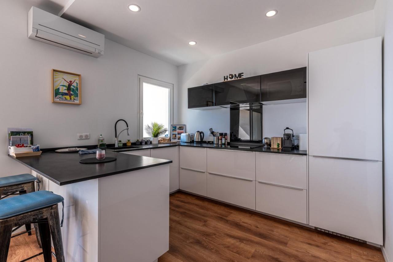 Appartement refait à neuf Ajaccio vue mer Esterno foto